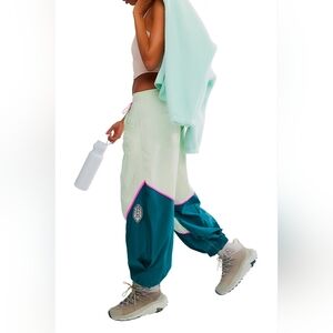 Free People Freeflow Pants Size L NWOT